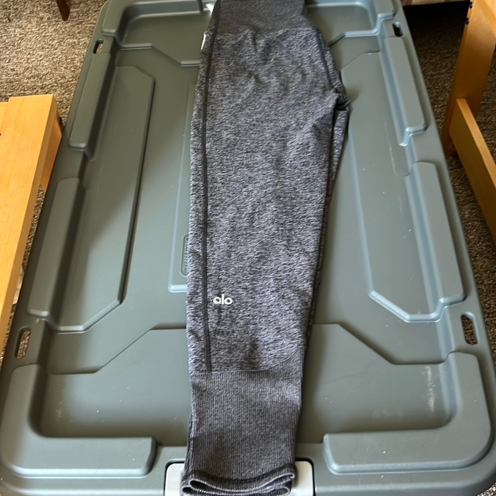 Alo leggings